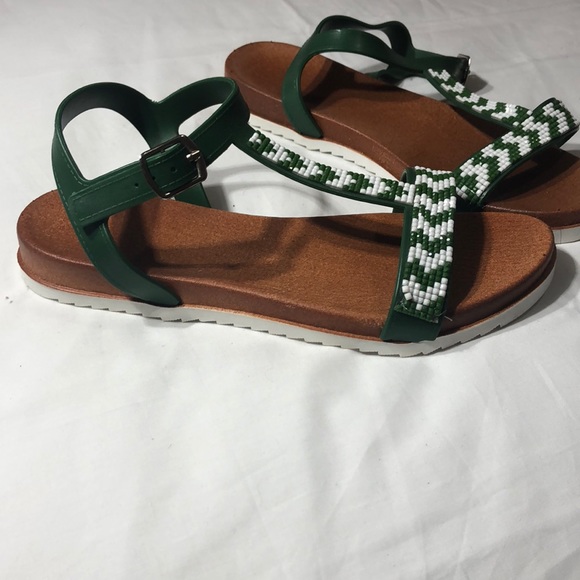 Sandals - Picture 2 of 3
